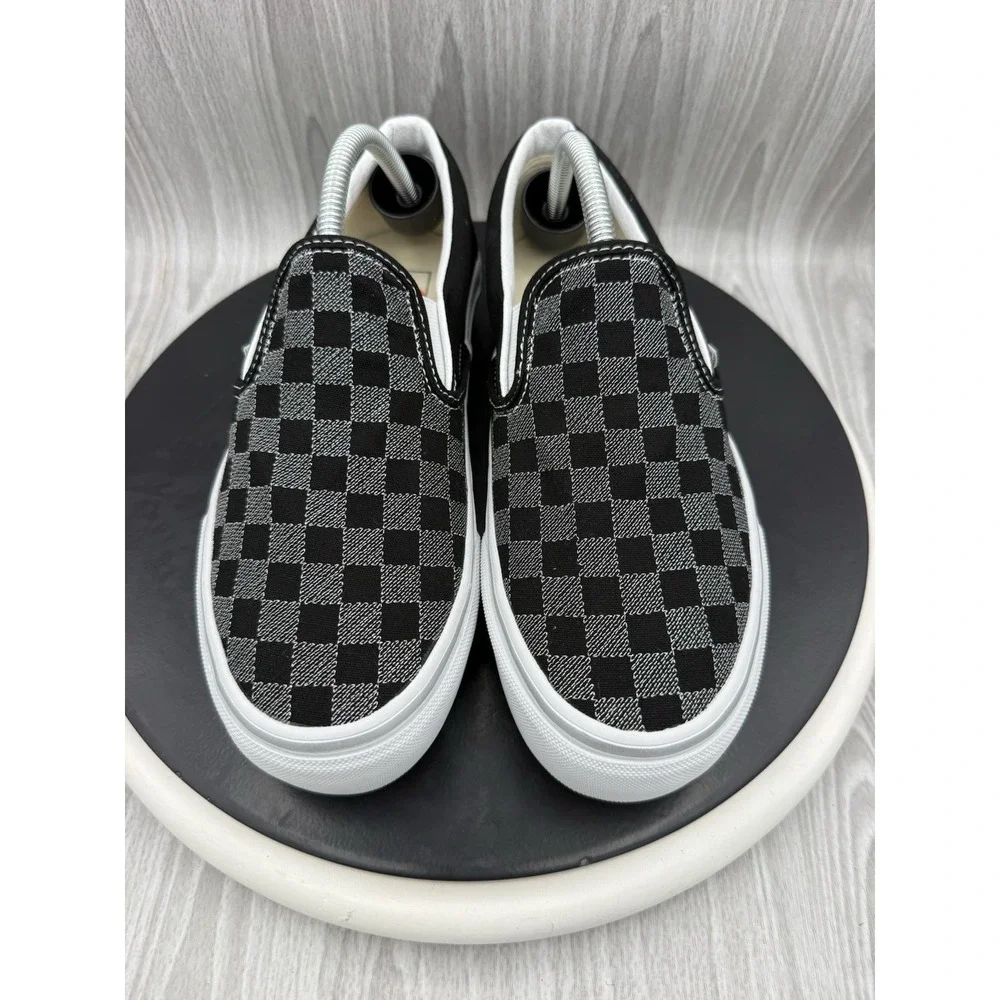 VANS Classic Slip On Platform Womens Size 8.5 Metallic Silver Checkerboard Shoes